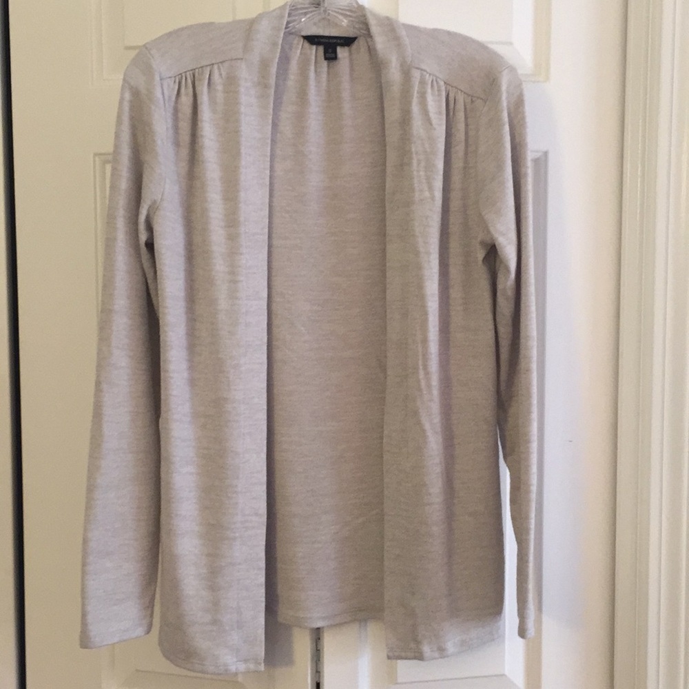 Banana Republic cardigan. Size sm. Grayish cream